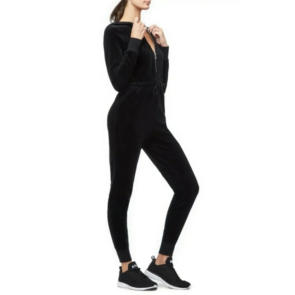 GOOD AMERICAN // ltd ed black velour long sleeve hooded full zip jumpsuit